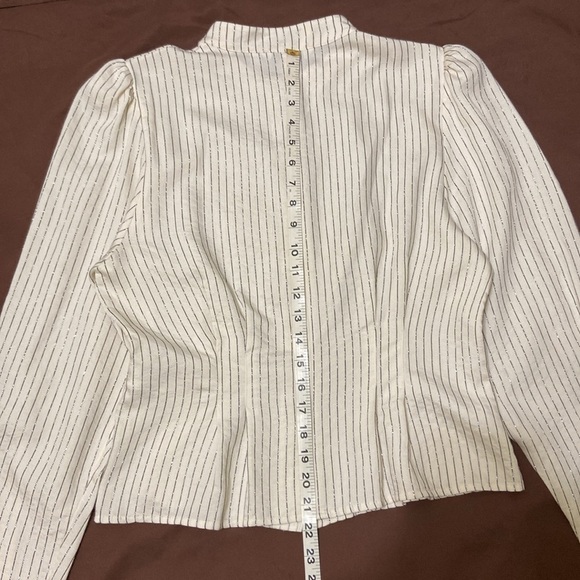 & OTHER STORIES PARIS ATELIER,LONG SLEEVE CREAM BLOUSE WITH SILVER STRIPS.SIZE10 - Picture 5 of 9